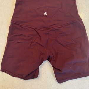 lululemon aligns 6inch